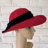 Sombrero Fieltro Rojo Con Cinta De Terciopelo U.S.A. 1980