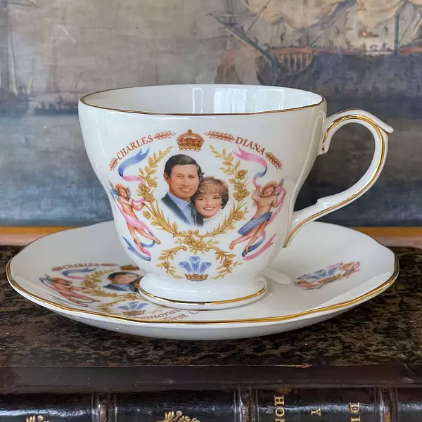 Taza Carlos Diana Duchess Inglaterra 1982