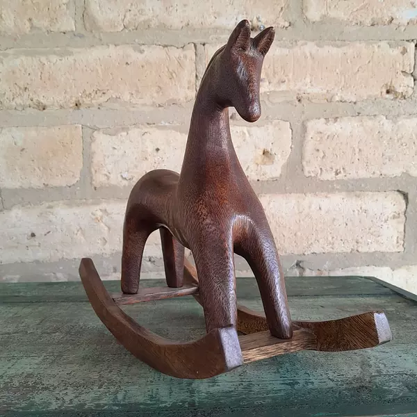 Caballo Tallado En Madera Artesanal