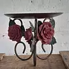 Soporte Metálico Y Rosas De Resina