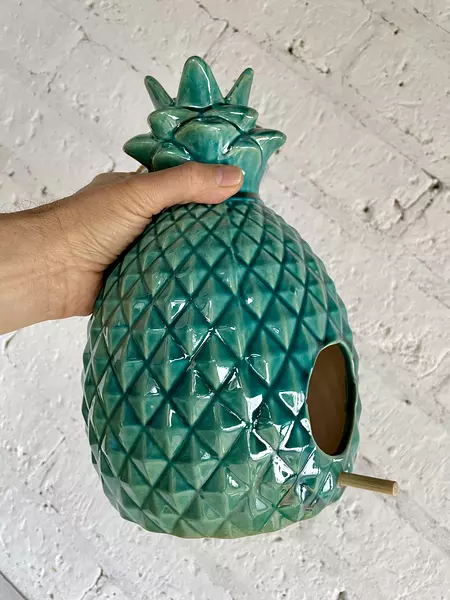 Piña De Porcelana