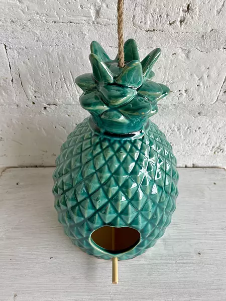 Piña De Porcelana