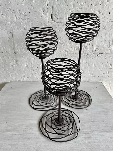 Candelabros X 3 En Forma De Nido Con Base