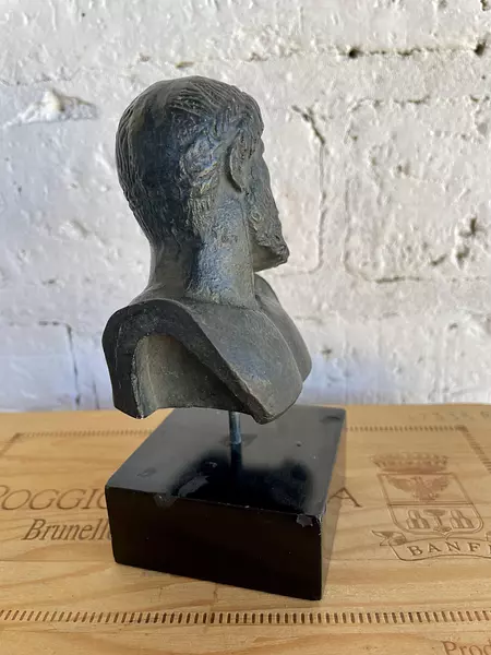 Busto Poseidón