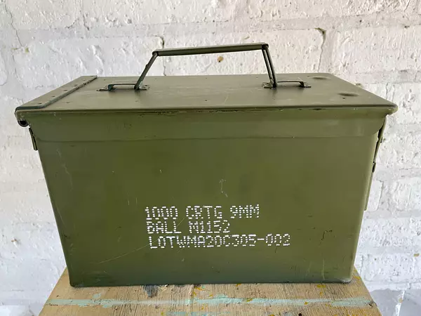 Caja Militar Metálica Extrafuerte Gr Usa 1995