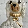 Perro Porcelana Estilo Staffordshire Cabeza Hacia La Derecha