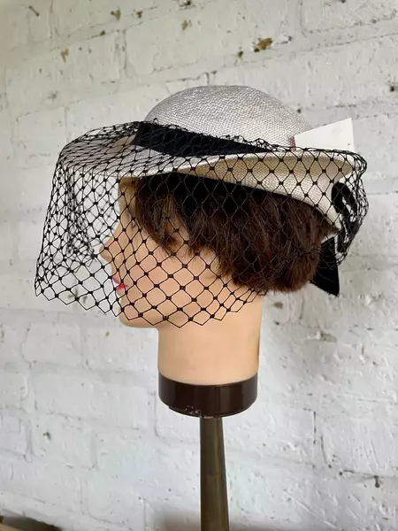 Sombrero Estilo Lady Di Con Velo De Malla Negra- U.S.A. 1980