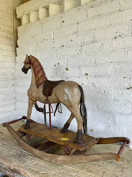 Caballo Balancín Tallado Madera Con Ruedas - Inglaterra 1900
