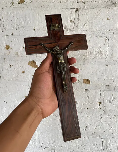 Crucifijo Antiguo