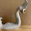 Sirena De Resina Con Apariencia Metálica