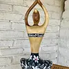 Figura De Mujer Practicando Yoga - Indonesia 2005