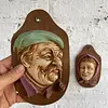 Rostro De Abuelos En Alto Relieve