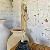 Maniquí Sobre Pedestal Y Brazos Articulados