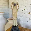 Maniquí Sobre Pedestal Y Brazos Articulados