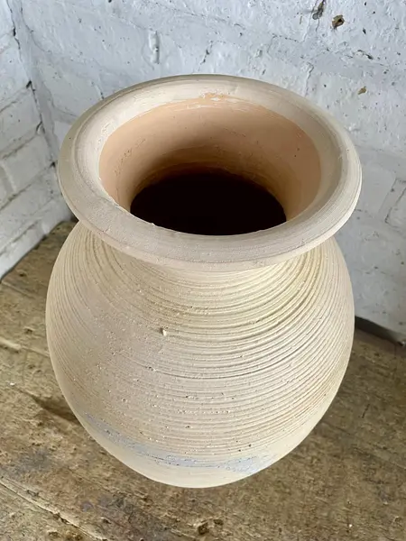 Jarrón Artesanal En Cerámica - Alfarería De La Región