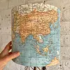 Lámpara De Atlas Y Caperuza De Mapa - U.S.A. 1980
