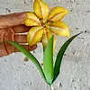 Lirio Metálico Con Gancho De Colgar