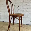 Silla Estilo Thonet Con Asiento Tejido - Rumania 1960