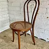 Silla Estilo Thonet Con Asiento Tejido - Rumania 1960