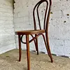 Silla Estilo Thonet Con Asiento Tejido - Rumania 1960