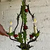 Lámpara De Araña Metálica Con Hojas Y Flores