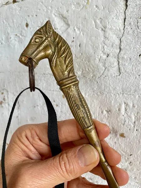 Calzador De Cabeza De Caballo - India Británica 1940