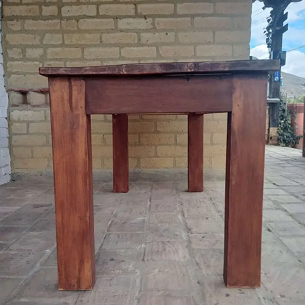 Mesa Maciza De Madera