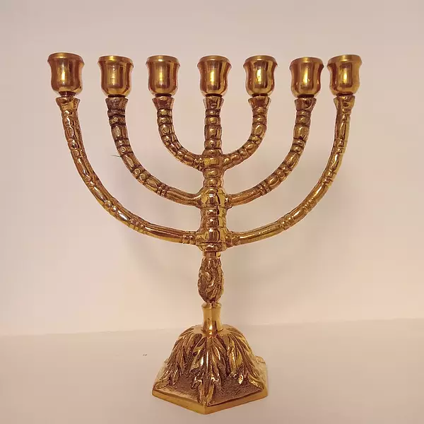 Candelabro Menorah 7 Brazos Dorado